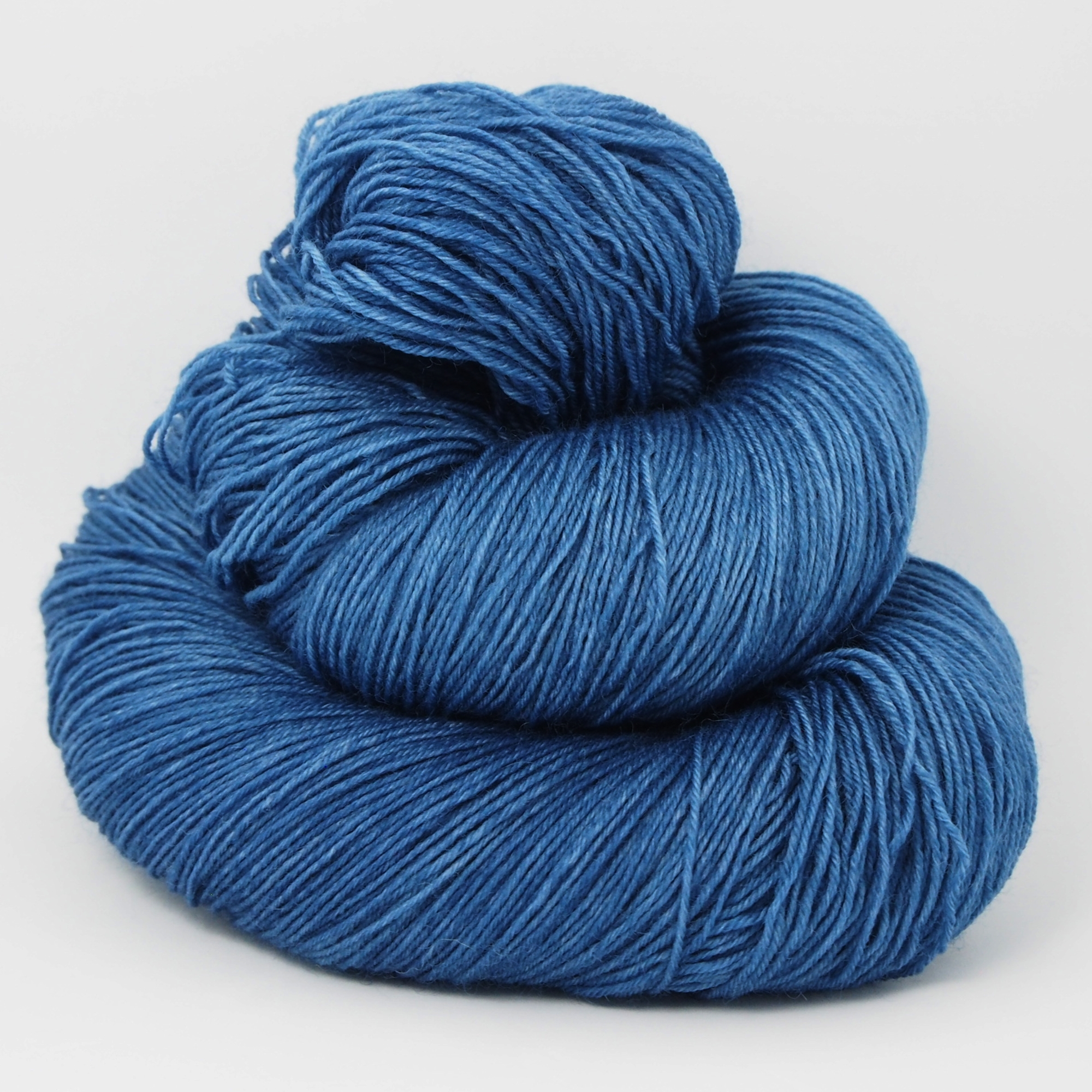 216 Blueberry Merino-Lace von Wollelfe – Bild 3