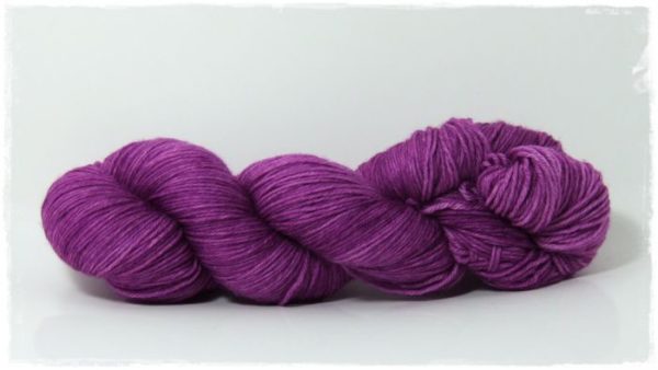 Red Violet Sockenwolle 4-fach von Wollelfe