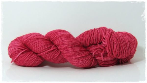 Red Wine Sockenwolle 4-fach von Wollelfe
