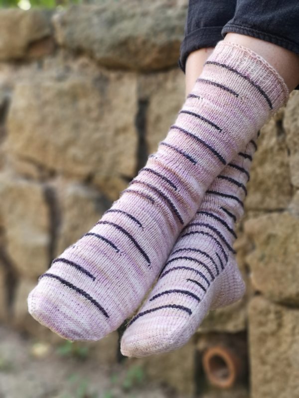 Strickanleitung Socken Toni von Franziska Matz / KniTime
