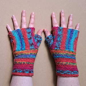 Strickanleitung Rail Fence Fingerless Gloves von Sybil R