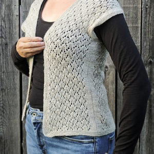 Strickanleitung Nienna Vest von Asita Krebs sidispinnt