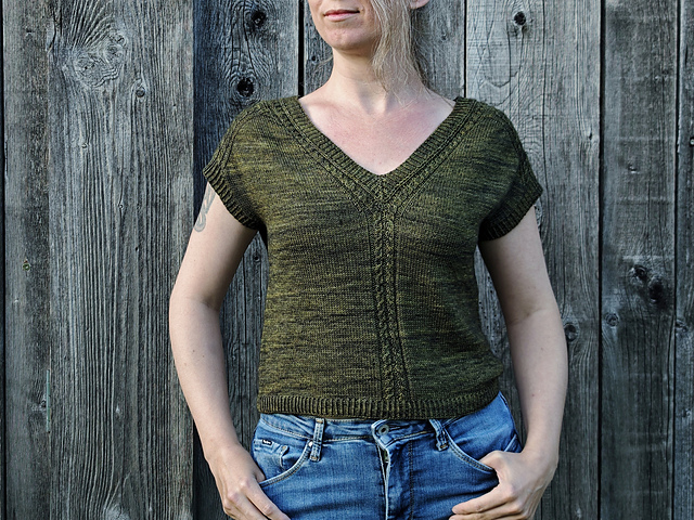 Strickanleitung Filia Shirt von Asita Krebs sidispinnt