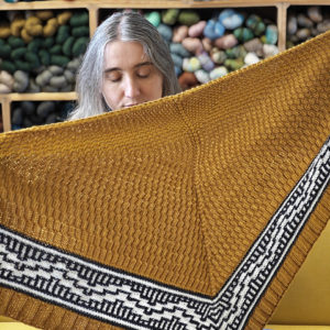 Strickanleitung Inez Shawl von Asita Krebs sidispinnt